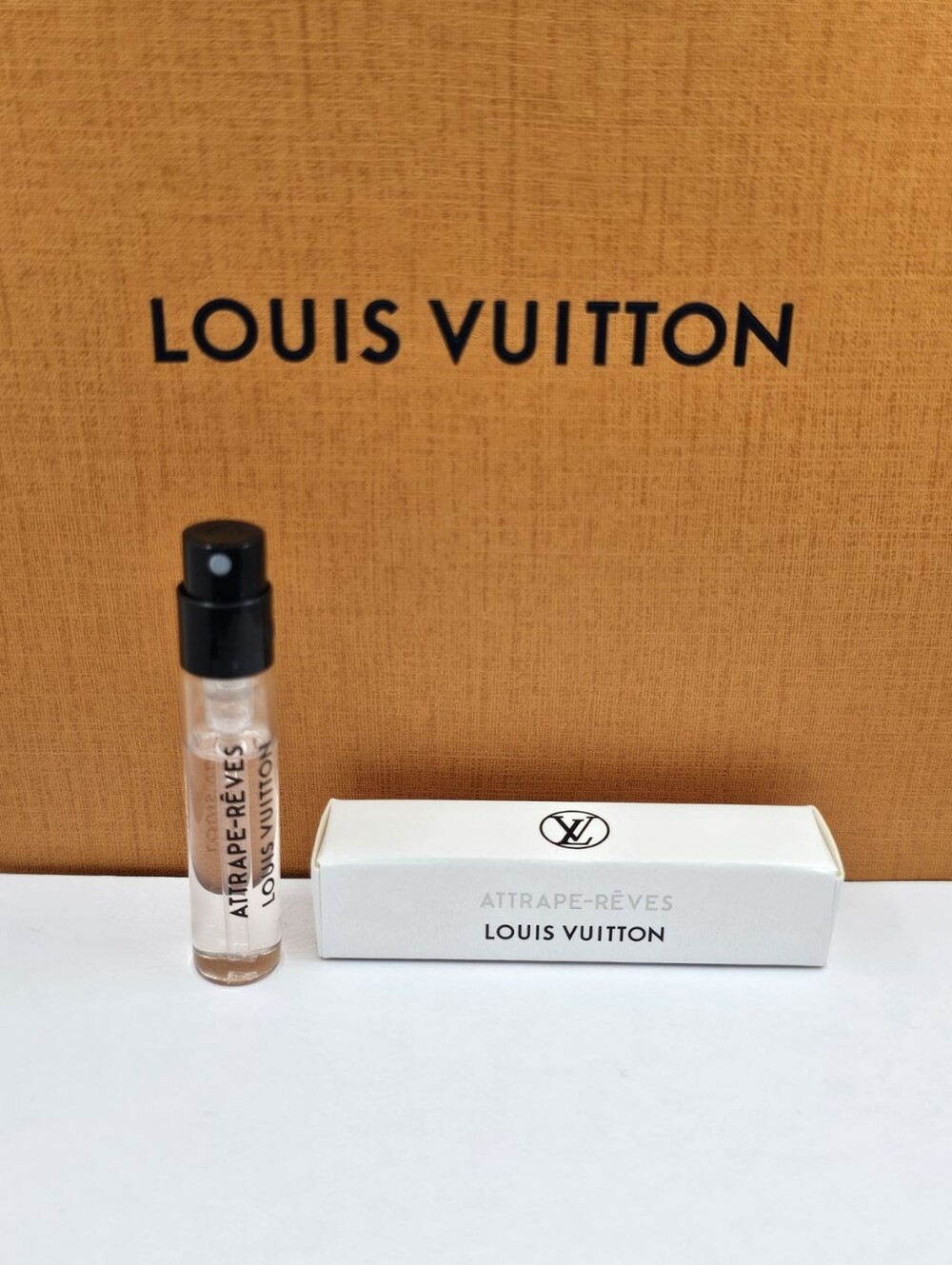 ⭐️1 Btl✅️ LOUIS VUITTON ATTRAPE REVES FRAGRANCE💯100ML BOTTLE ➕️ 💥8pc=16ML✅️ - Picture 13 of 16